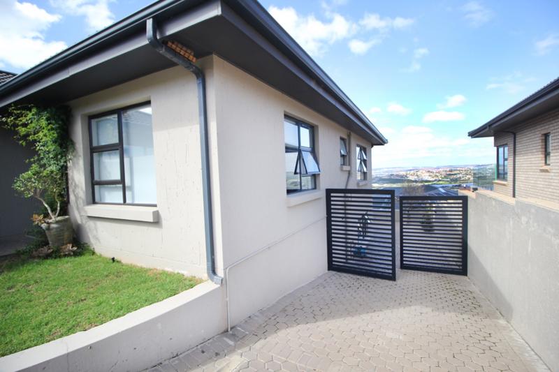 4 Bedroom Property for Sale in Monte Christo Western Cape